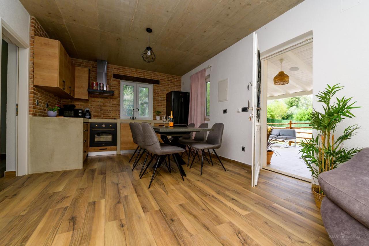Stone House Magali Villa Sveti Jakov Екстериор снимка