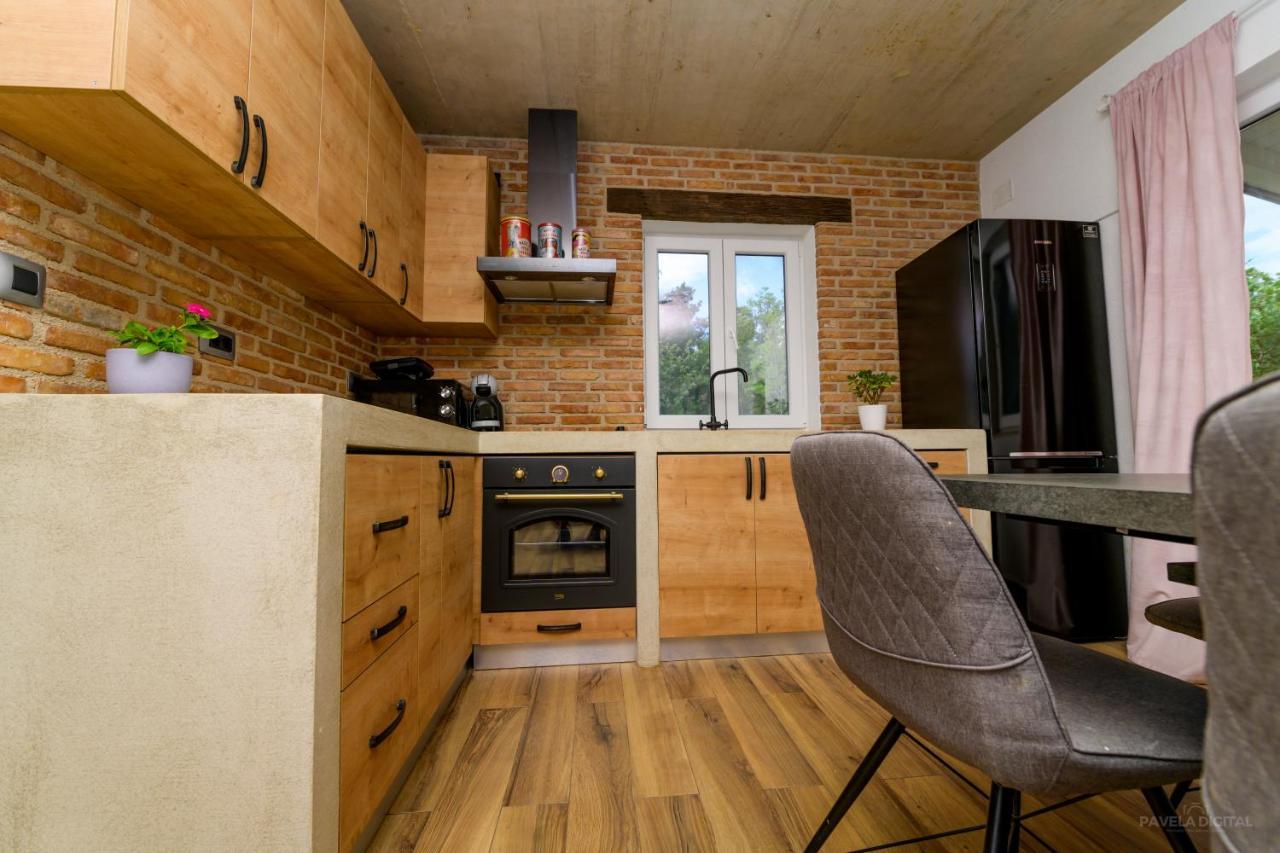 Stone House Magali Villa Sveti Jakov Екстериор снимка