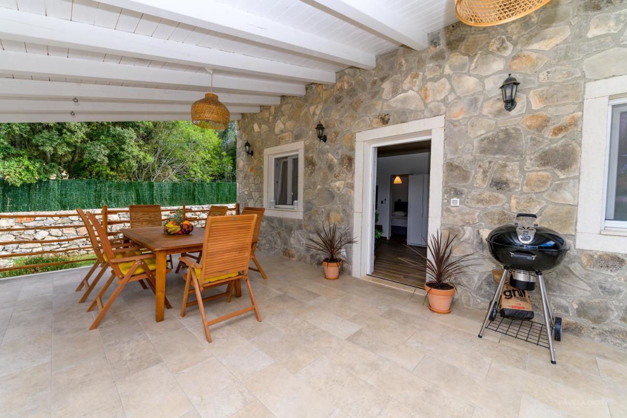 Stone House Magali Villa Sveti Jakov Екстериор снимка